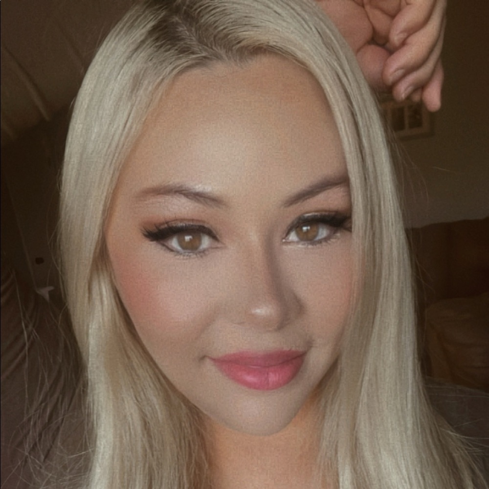 Meet your Posher, Vanessa